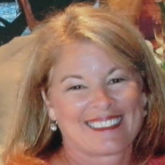 Meet your Posher, Diana - Picture 1 of 1